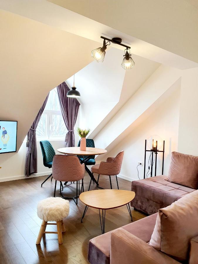 Downtown Apartment ツェティニェ エクステリア 写真